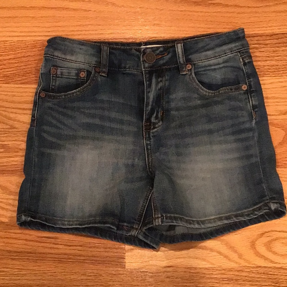 Indigo Rein jean shorts